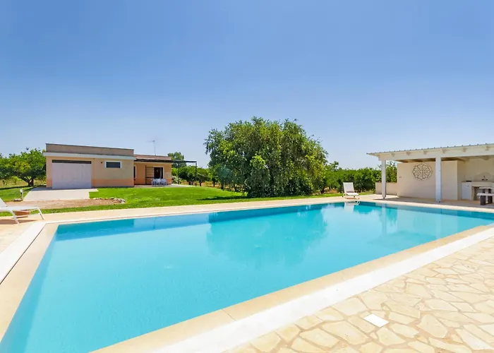 Villa La Rossi With Pool 7 *