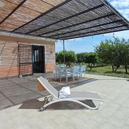 Villa La Rossi With Pool 7 *