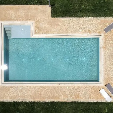 La Rossi With Pool 7 Villa