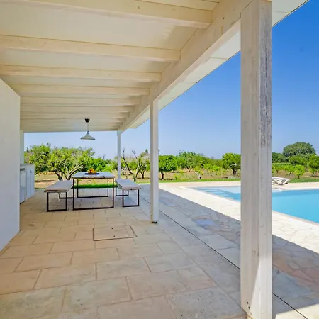 La Rossi With Pool 7 * Gallipolli