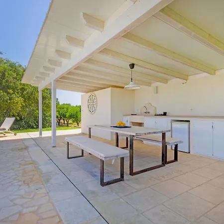 La Rossi With Pool 7 וילה