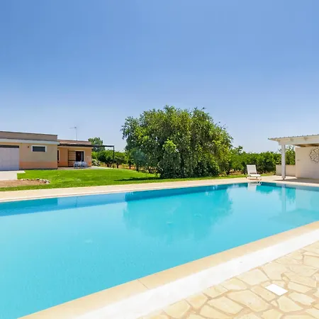 וילה La Rossi With Pool 7 *