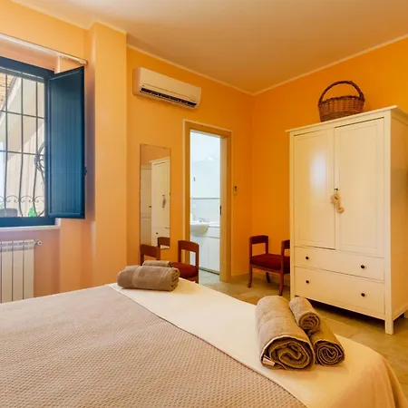 La Rossi With Pool 7 * Gallipolli