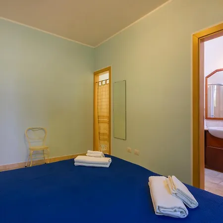 Villa La Rossi With Pool 7 *