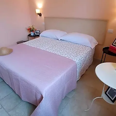 Вилла La Rossi With Pool 7 *